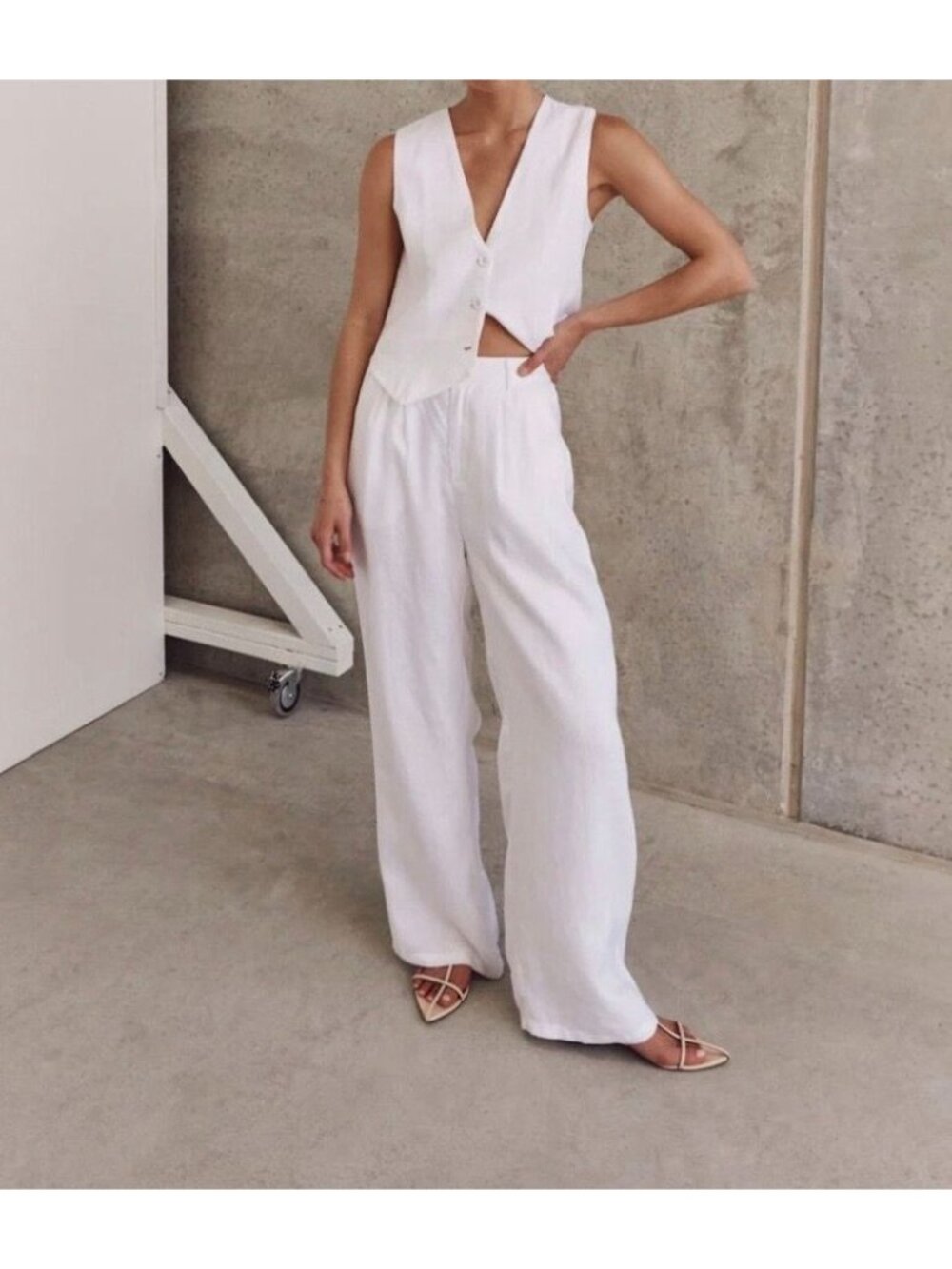 Dissh Norah High Rise Pants Straight Leg Front Pleated Linen Minimalist Holiday